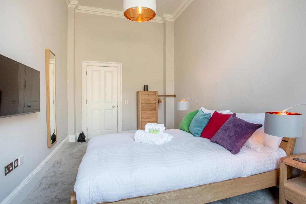 Altido Stylish 1-Bed Flat In The Heart Of New Town Appartement Edinburgh Buitenkant foto